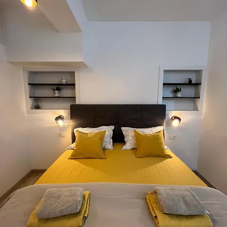 Apartment Bura