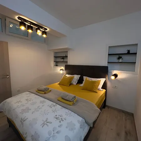 Bura Apartment *