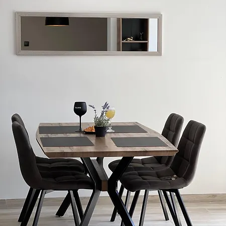 Apartment Bura
